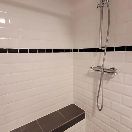 Ferienwohnung Ruffinis Souterrain Gräfelfing Exterior foto